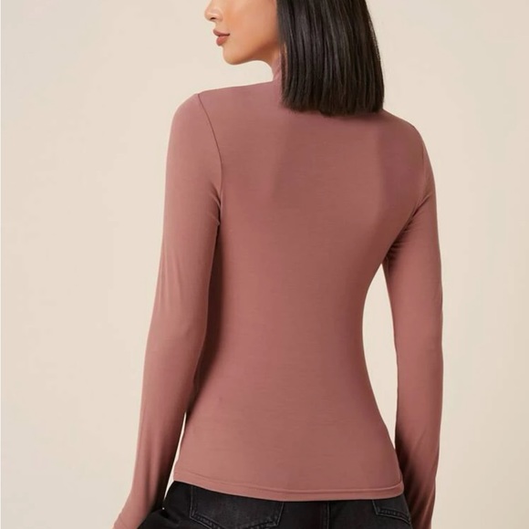 5 colors available— Basic mock Neck stretchy Fitted long sleeves top - Picture 10 of 14